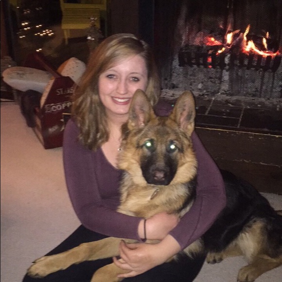 Meet your Posher, Kalyn - Picture 1 of 1